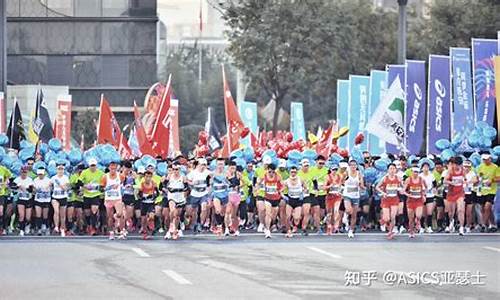 跑马拉松注意事项_跑马拉松注意事项要什么条件